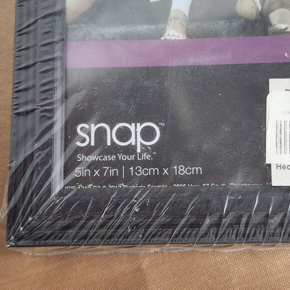 Pinnit Black Trim Snap Showcase Your Life 3pk 5"x7" Glass Cover Picture Frames - Picture 4 of 16